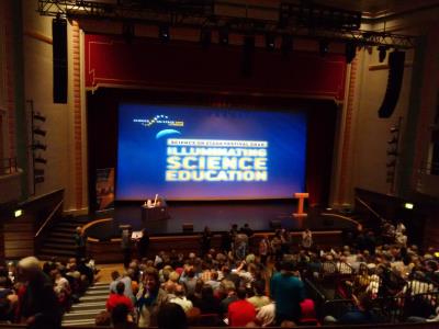 ILLUMINATING SCIENCE - Science on Stage 2015 - Südtirols Schule dabei!