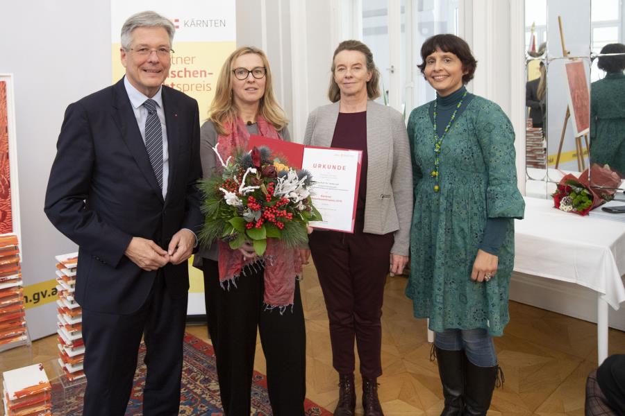 Ulrike Loch receives Carinthian Human Rights Award